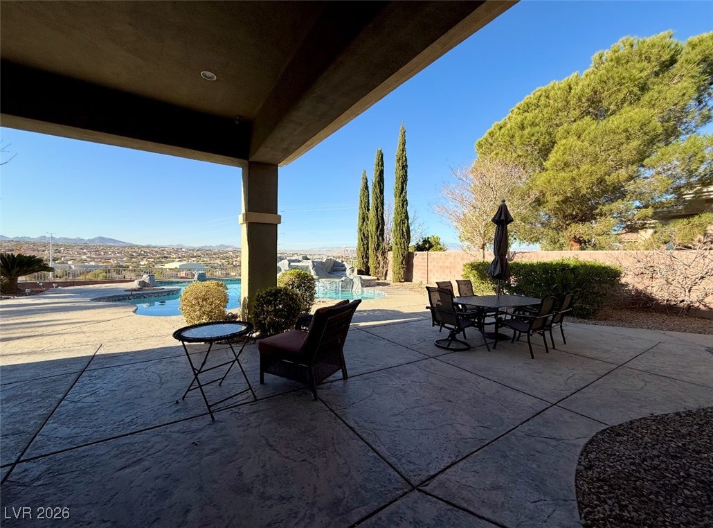 2266 Driftwood Tide Avenue Henderson NV 89052