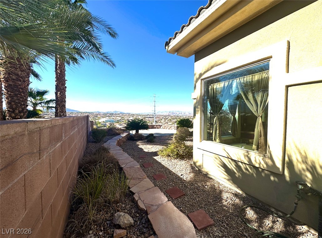 2266 Driftwood Tide Avenue Henderson NV 89052