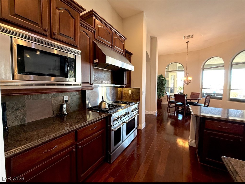 2266 Driftwood Tide Avenue Henderson NV 89052