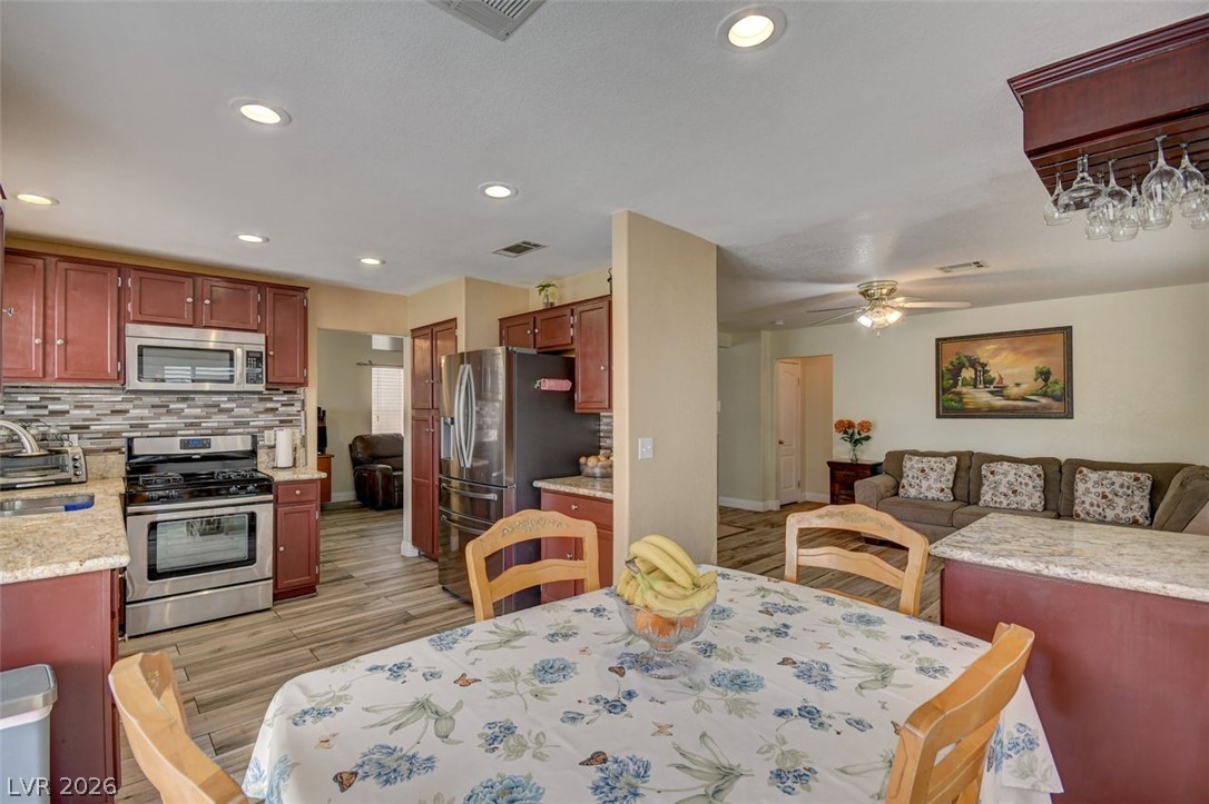 5700 Royal Castle Lane Las Vegas NV 89130