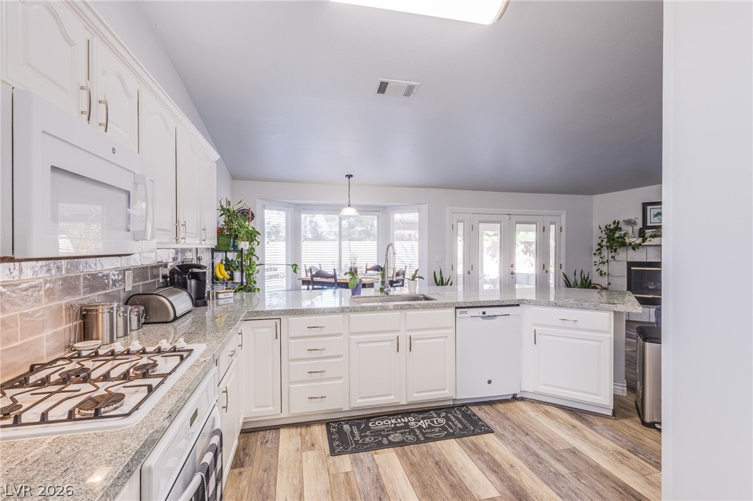 3816 Rocky River Street Las Vegas NV 89130