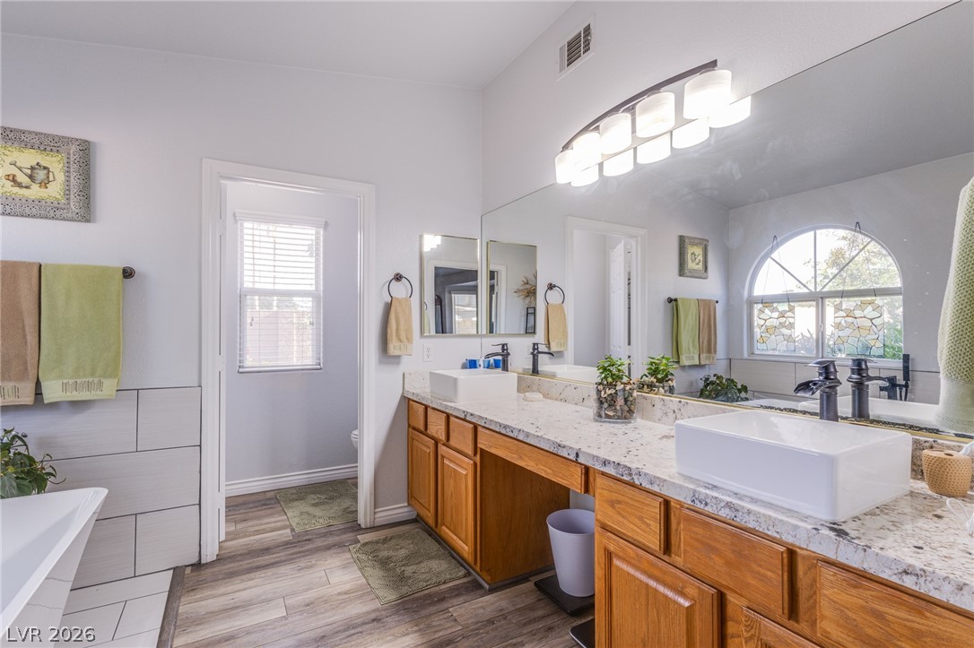 3816 Rocky River Street Las Vegas NV 89130