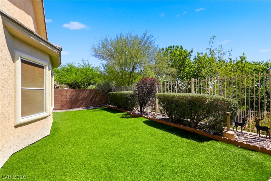 6420 Birdcall Street North Las Vegas NV 89084