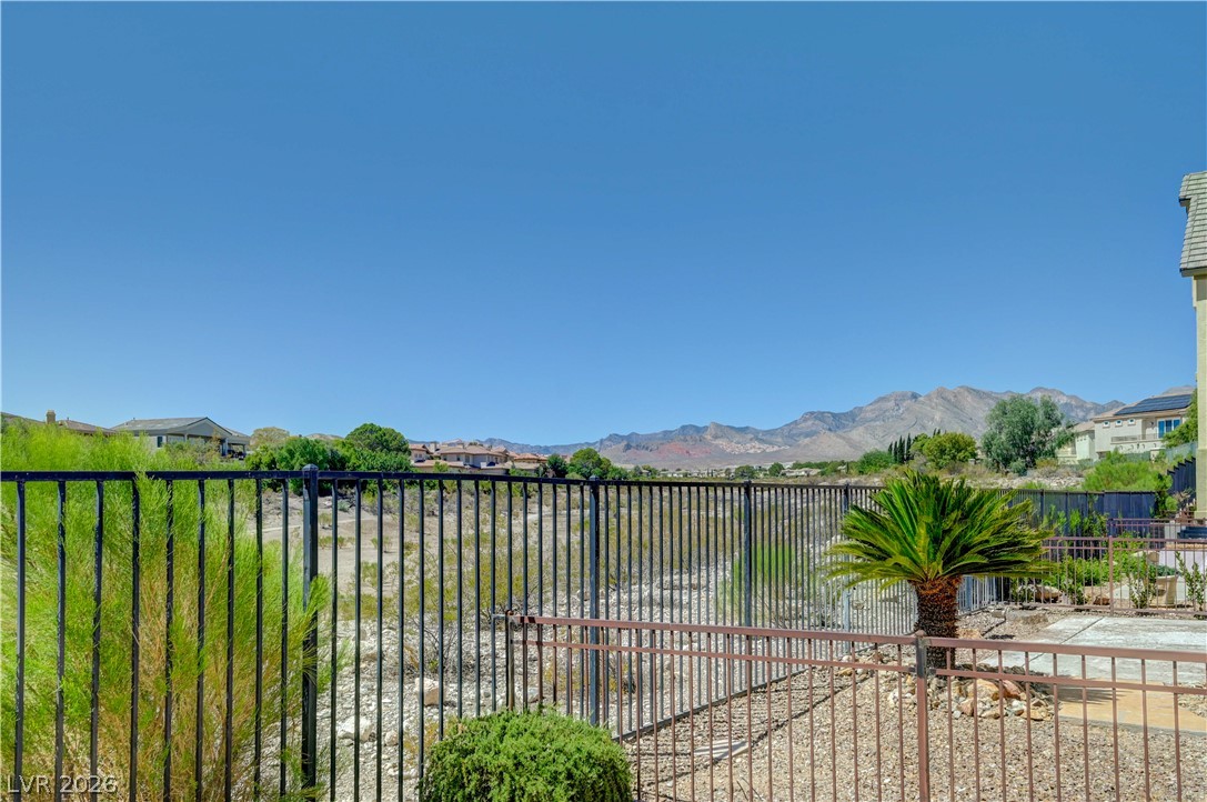 9213 Tudor Park Place Las Vegas NV 89145