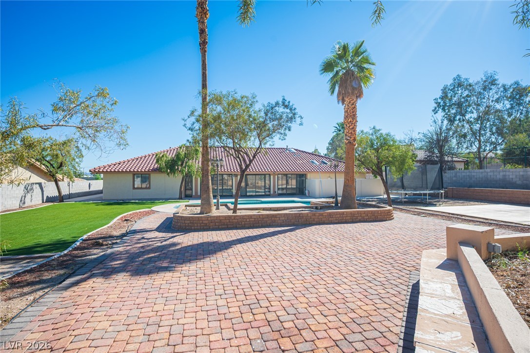 7100 King Solomons Court Las Vegas NV 89117