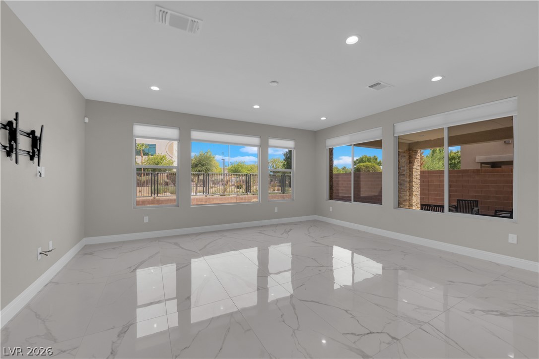 10254 Kesington Drive Las Vegas NV 89135