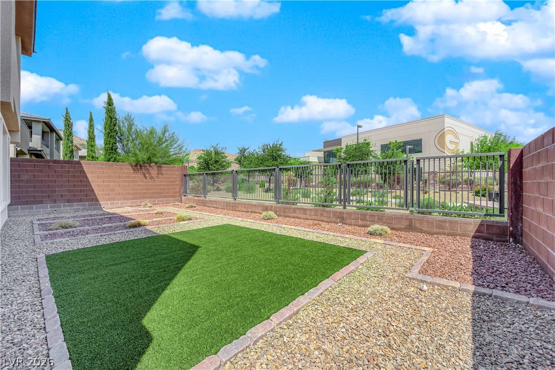 10254 Kesington Drive Las Vegas NV 89135