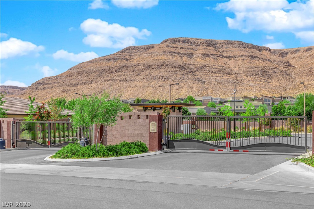 10254 Kesington Drive Las Vegas NV 89135