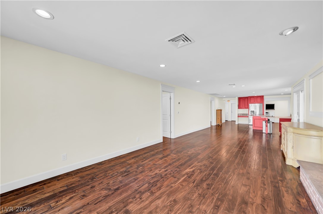 2494 Swan Lane Las Vegas NV 89121