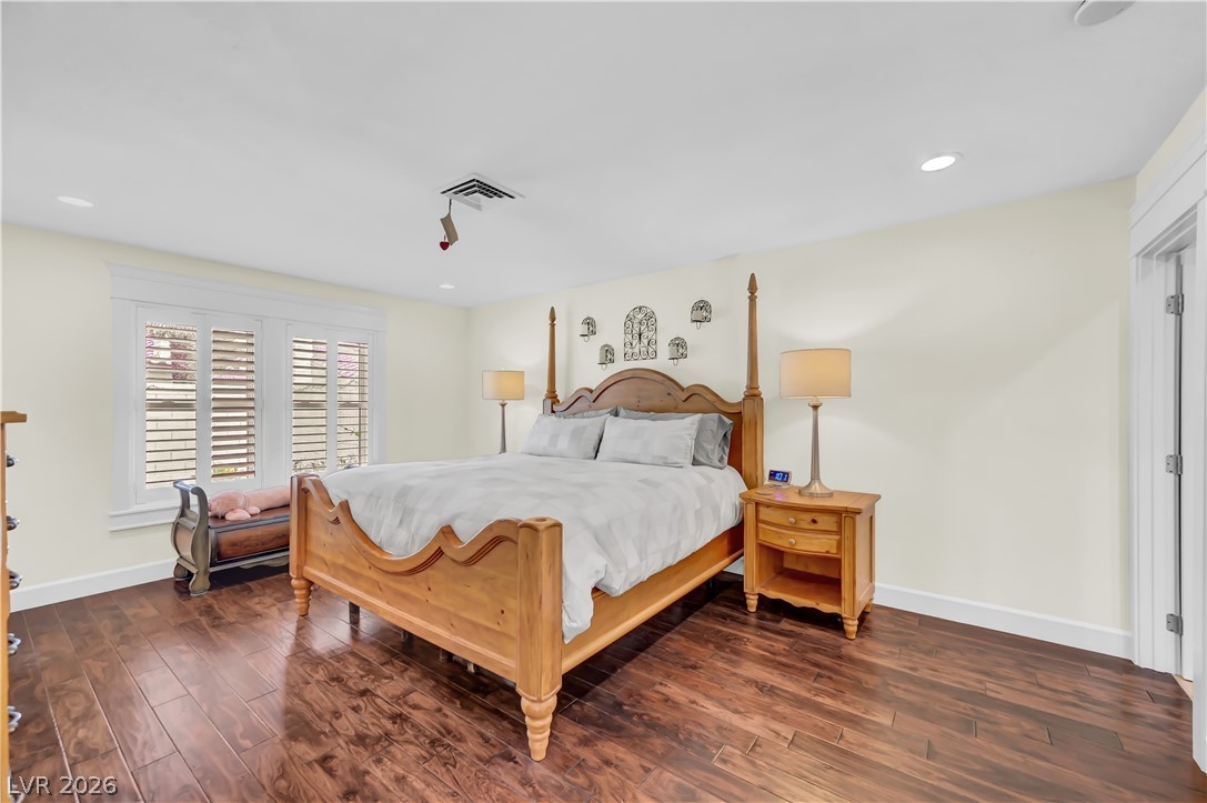 2494 Swan Lane Las Vegas NV 89121
