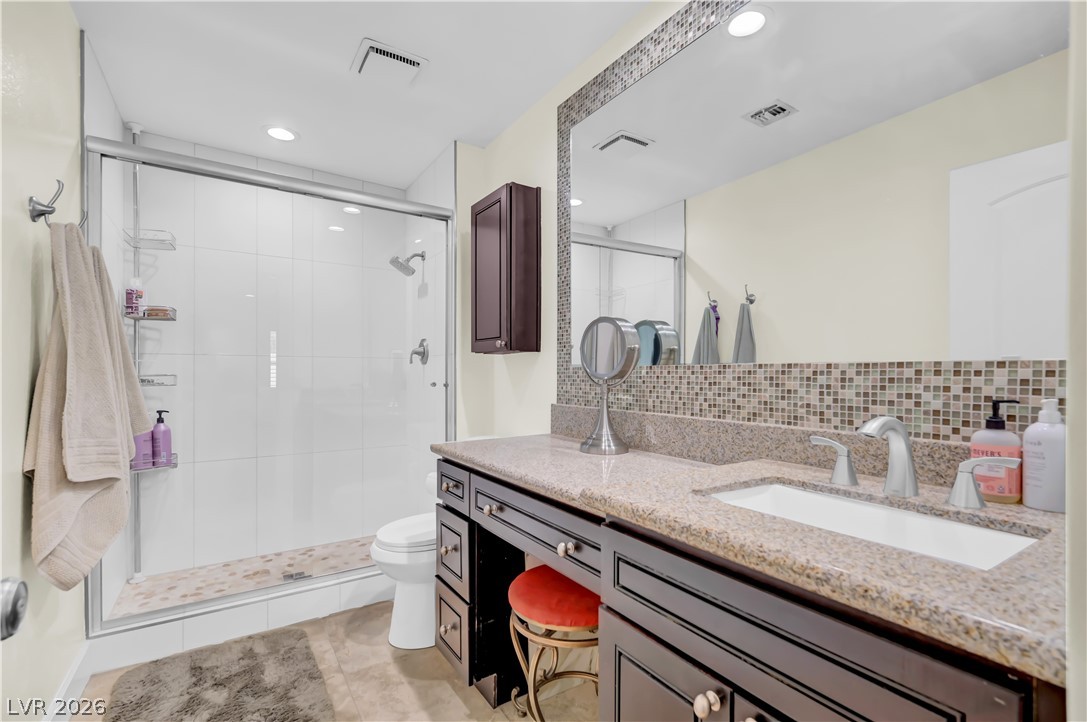 2494 Swan Lane Las Vegas NV 89121