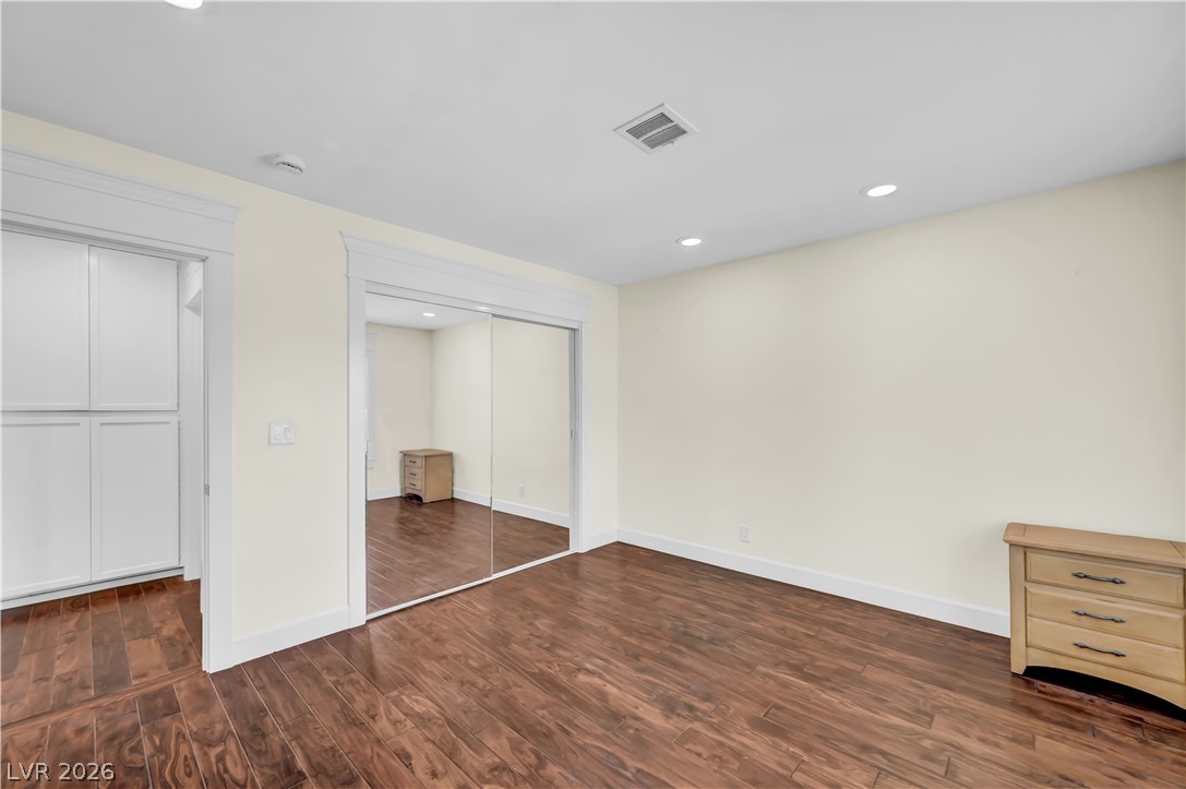 2494 Swan Lane Las Vegas NV 89121
