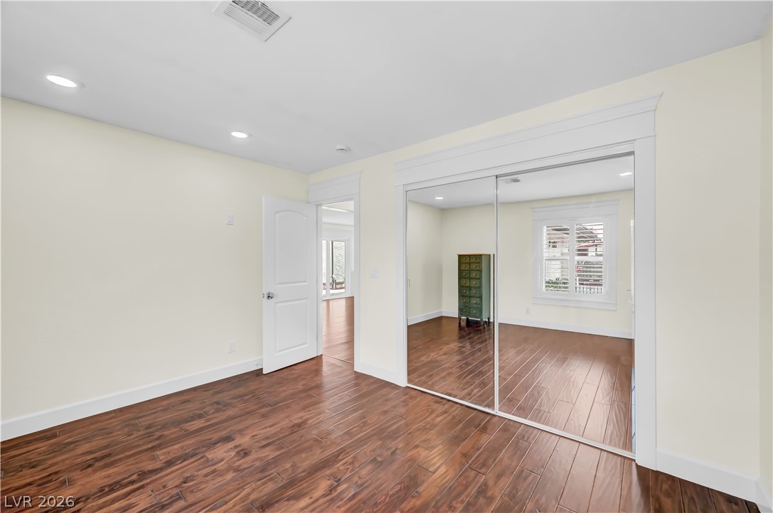 2494 Swan Lane Las Vegas NV 89121