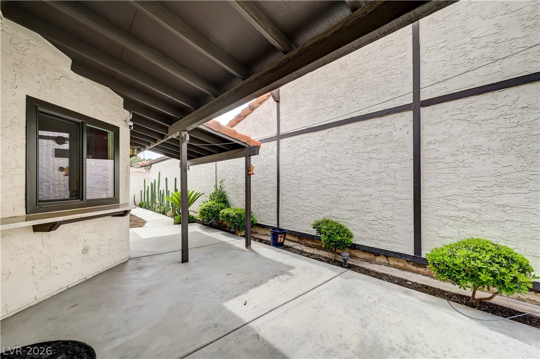 2494 Swan Lane Las Vegas NV 89121