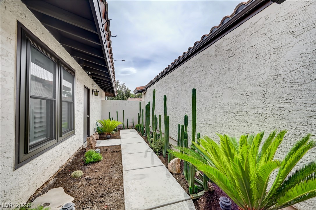 2494 Swan Lane Las Vegas NV 89121