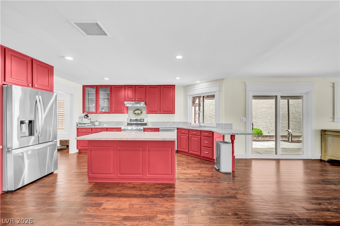 2494 Swan Lane Las Vegas NV 89121