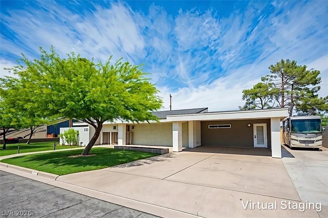 330 East Country Club Drive Henderson NV 89015