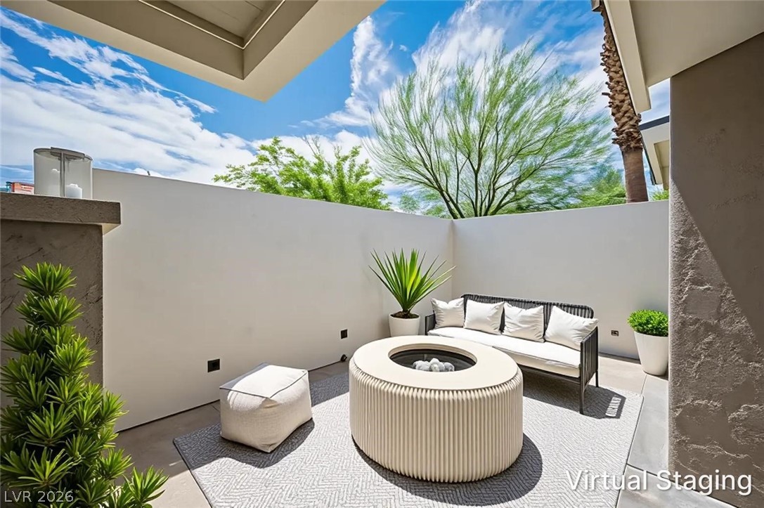 330 East Country Club Drive Henderson NV 89015