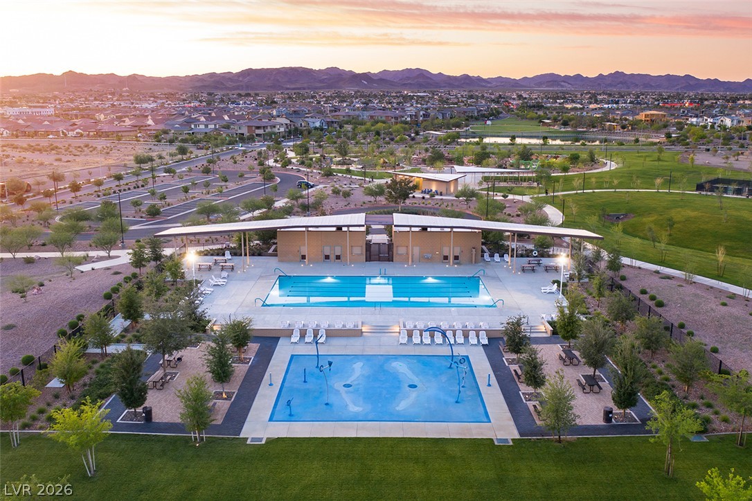 307 Crescent Verse Street Henderson NV 89015