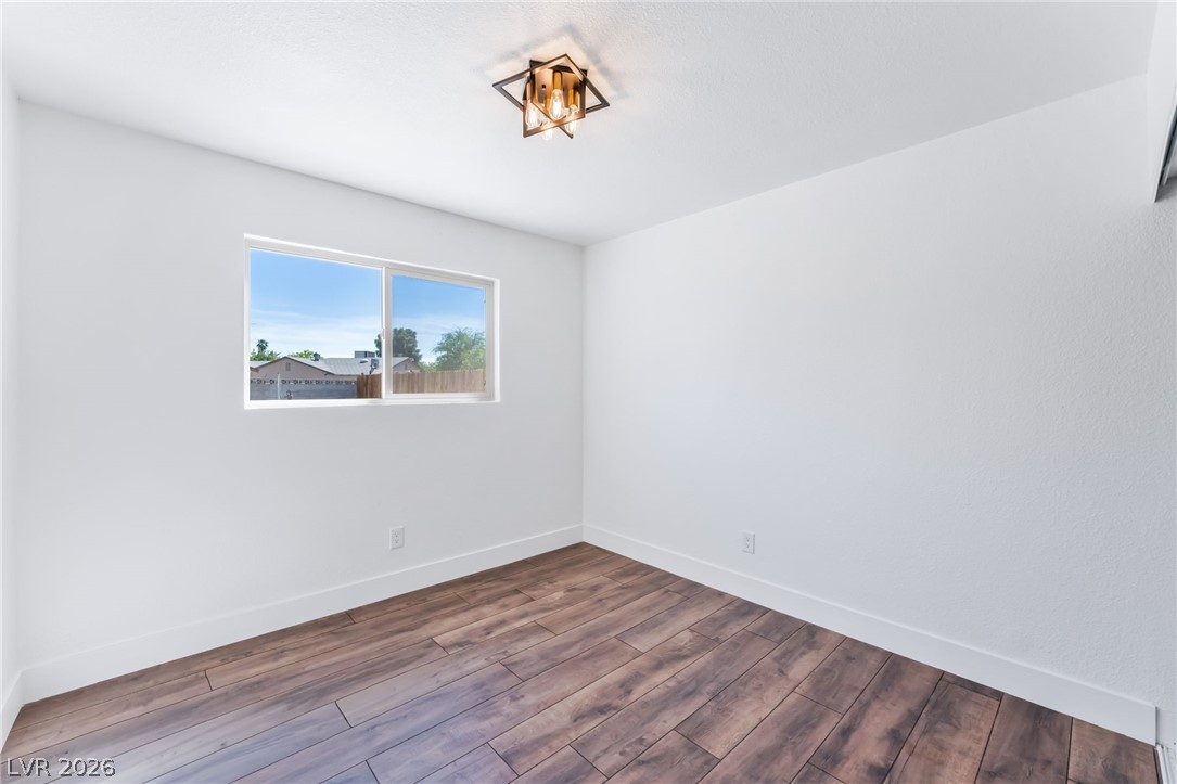 2740 Searles Avenue Las Vegas NV 89101