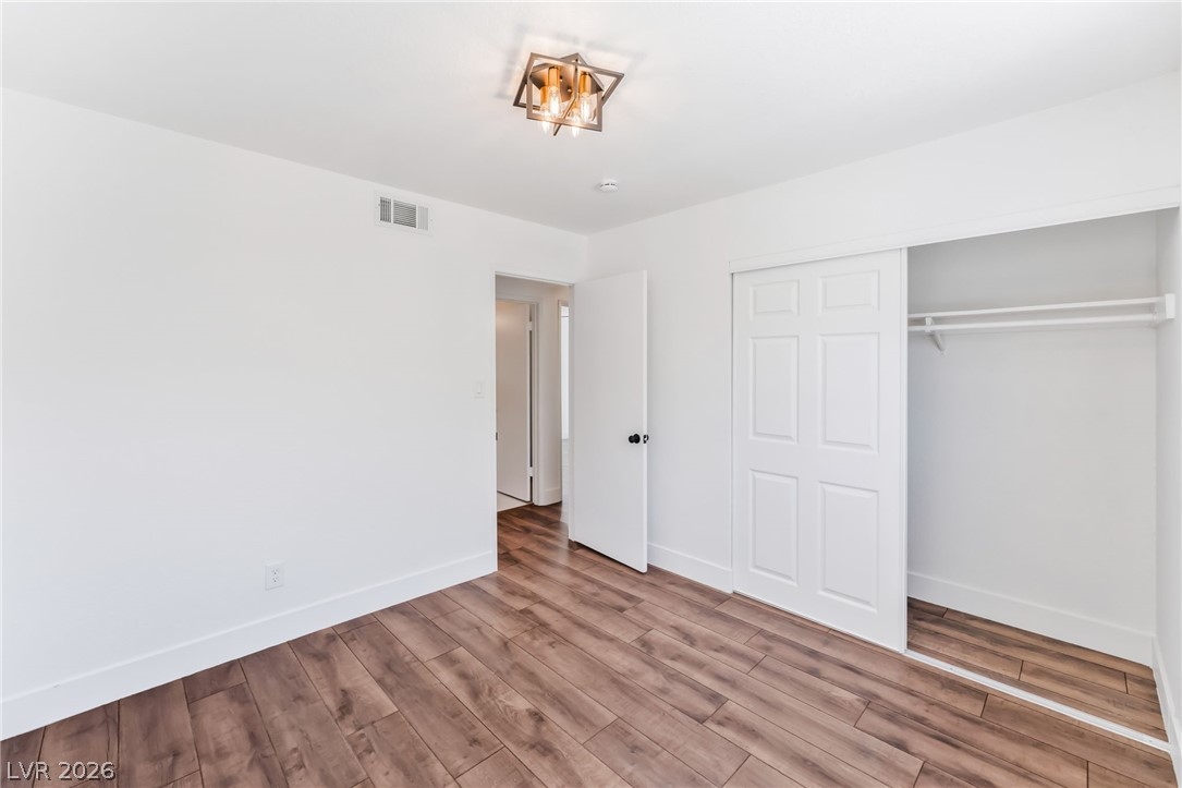 2740 Searles Avenue Las Vegas NV 89101