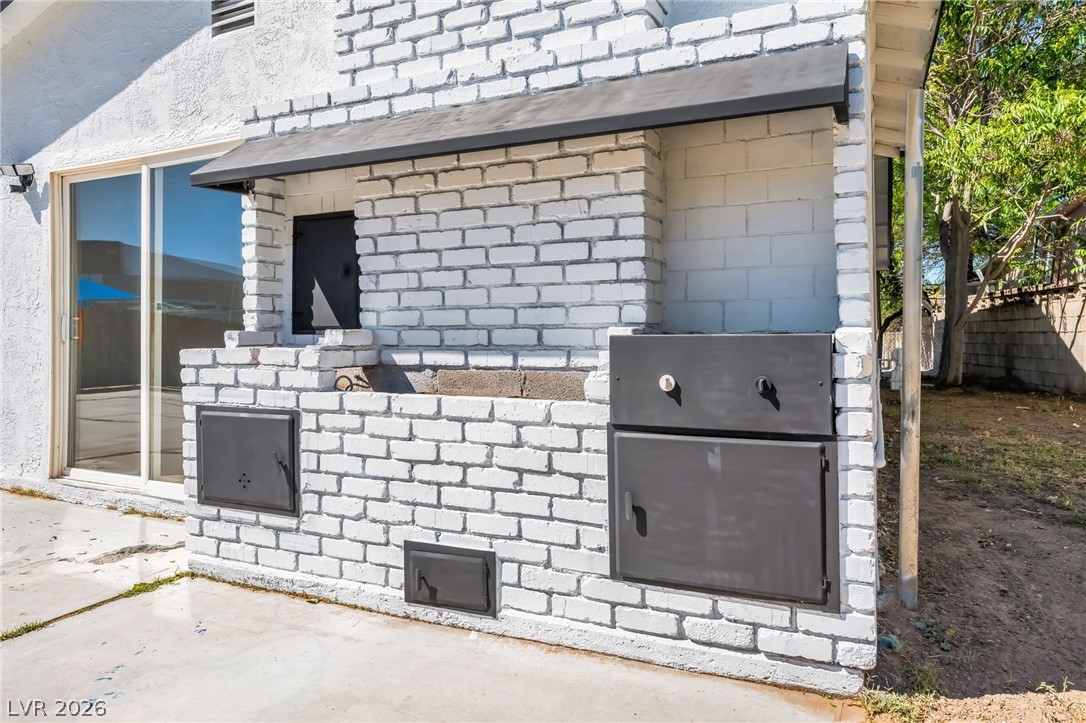 2740 Searles Avenue Las Vegas NV 89101