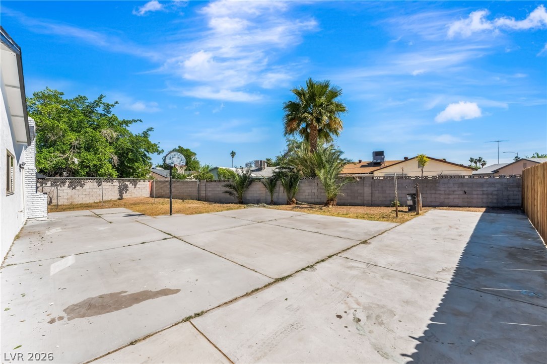 2740 Searles Avenue Las Vegas NV 89101