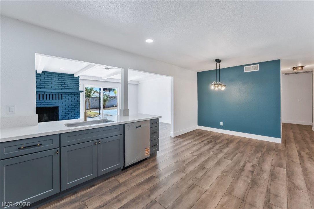 2740 Searles Avenue Las Vegas NV 89101