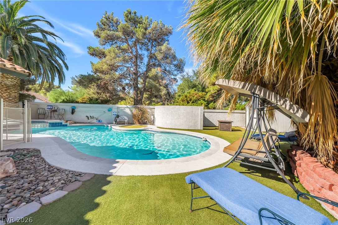 395 Placer Creek Lane Henderson NV 89014