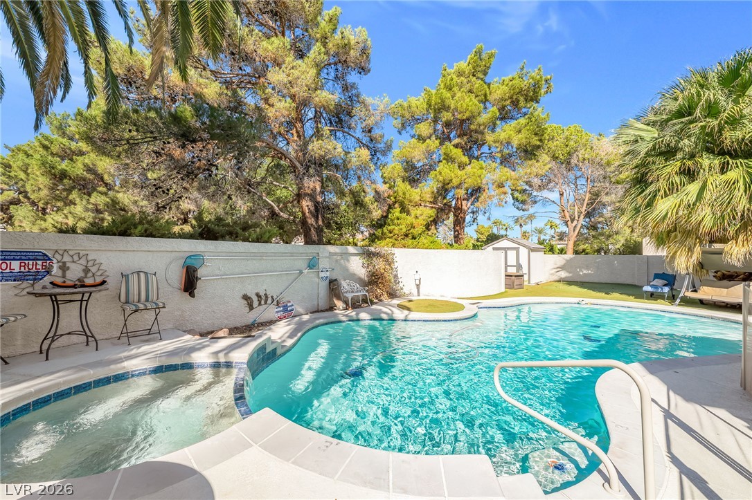 395 Placer Creek Lane Henderson NV 89014