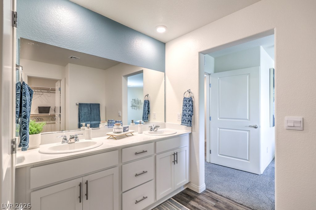 924 Galloway Lake Avenue North Las Vegas NV 89084