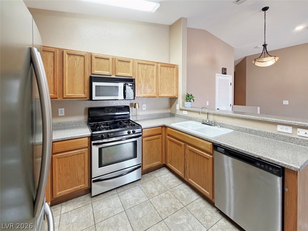 2554 Alias Smith Drive Henderson NV 89002