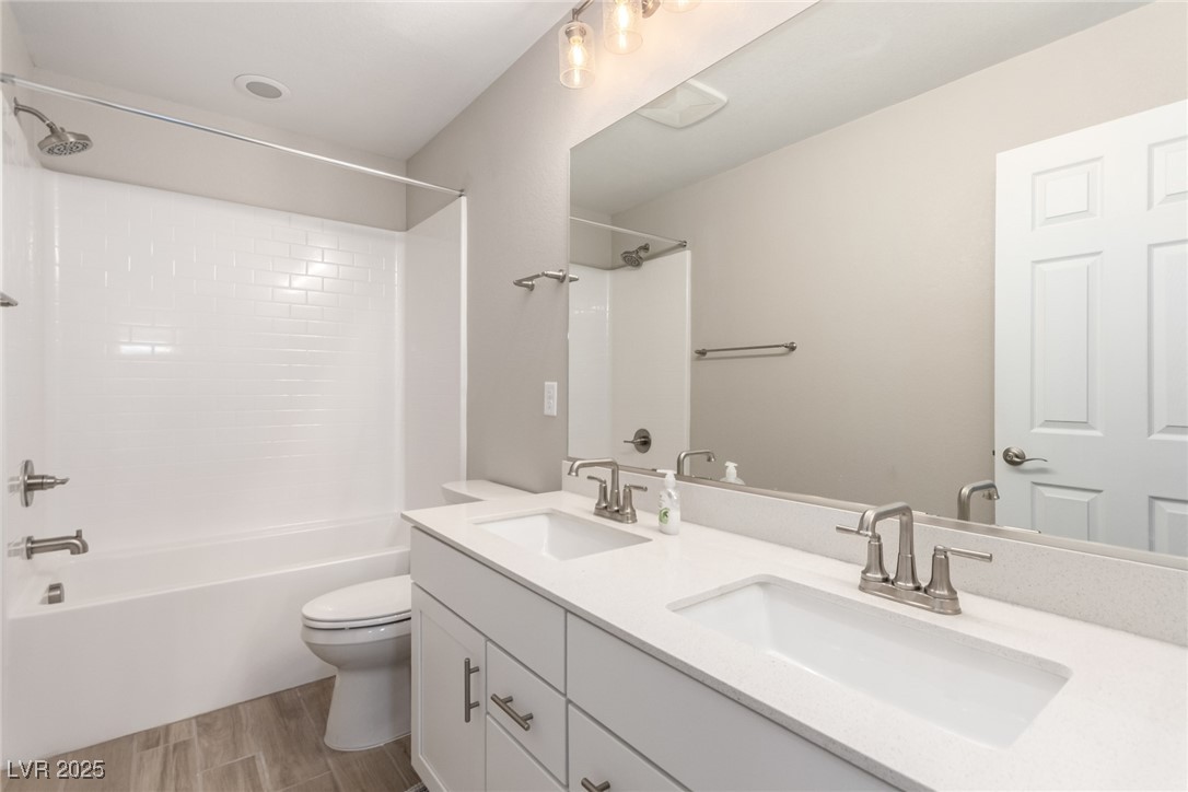 1049 Williamtown Avenue North Las Vegas NV 89084