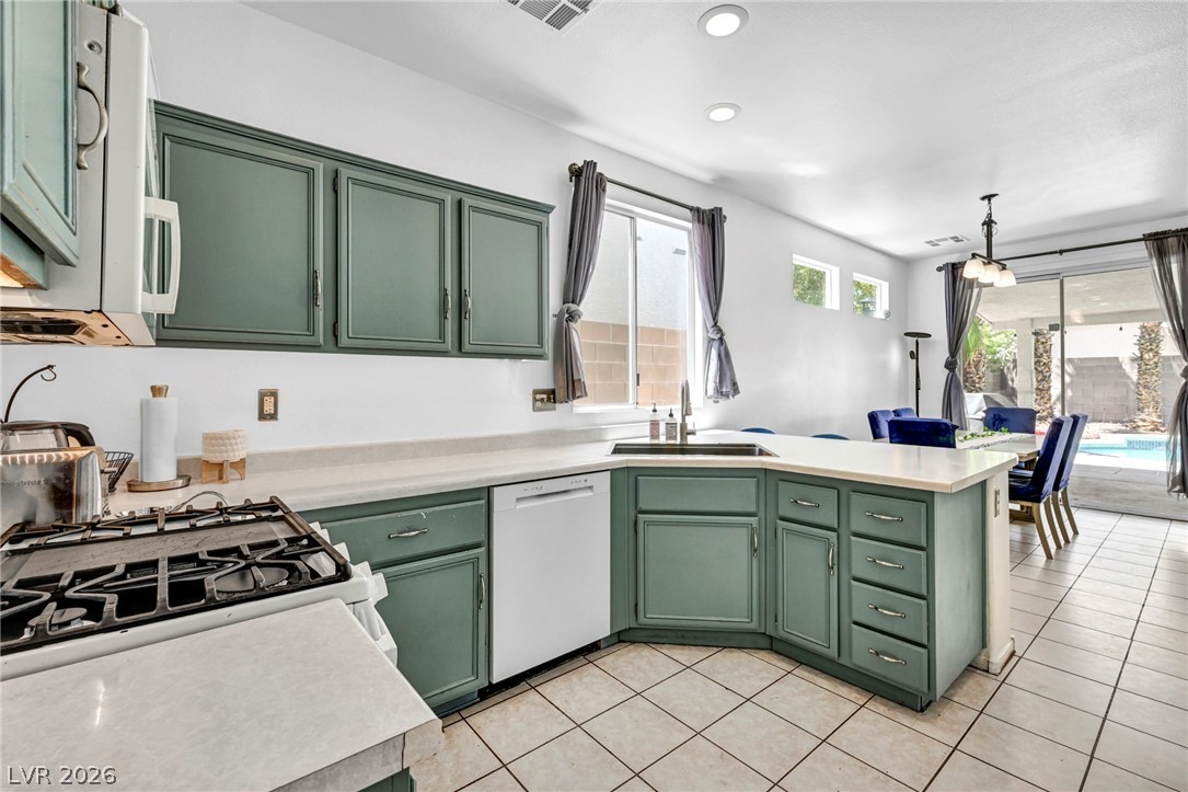 10052 Lemon Valley Avenue Las Vegas NV 89147