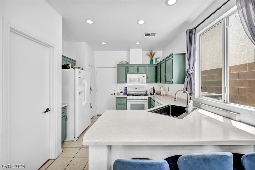 10052 Lemon Valley Avenue Las Vegas NV 89147