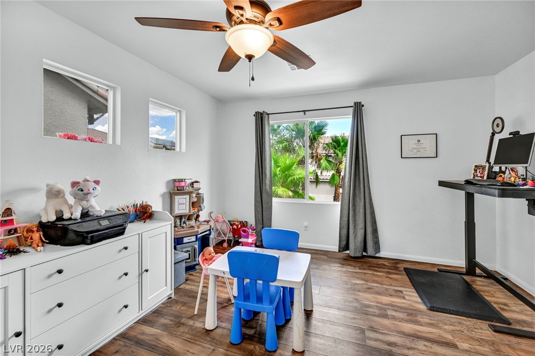 10052 Lemon Valley Avenue Las Vegas NV 89147