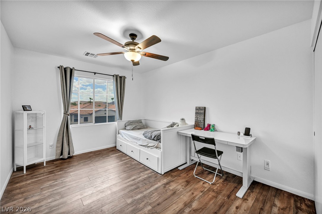 10052 Lemon Valley Avenue Las Vegas NV 89147