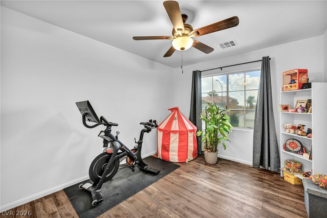 10052 Lemon Valley Avenue Las Vegas NV 89147