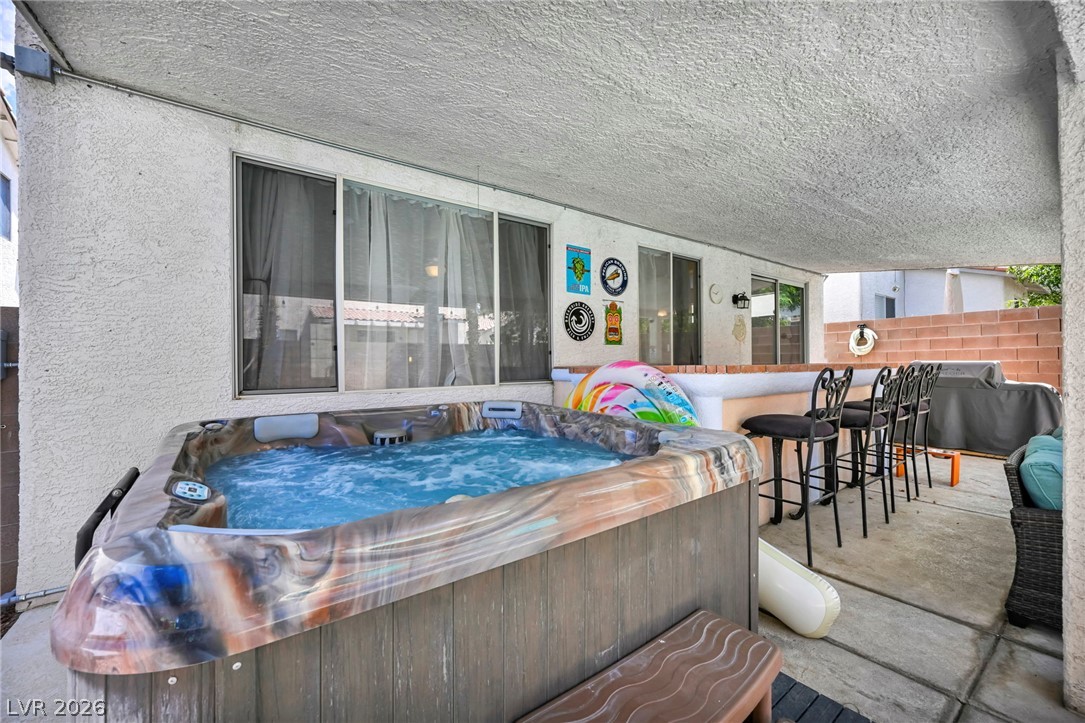10052 Lemon Valley Avenue Las Vegas NV 89147