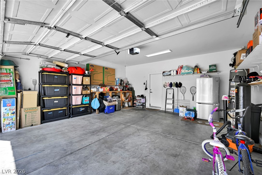 10052 Lemon Valley Avenue Las Vegas NV 89147