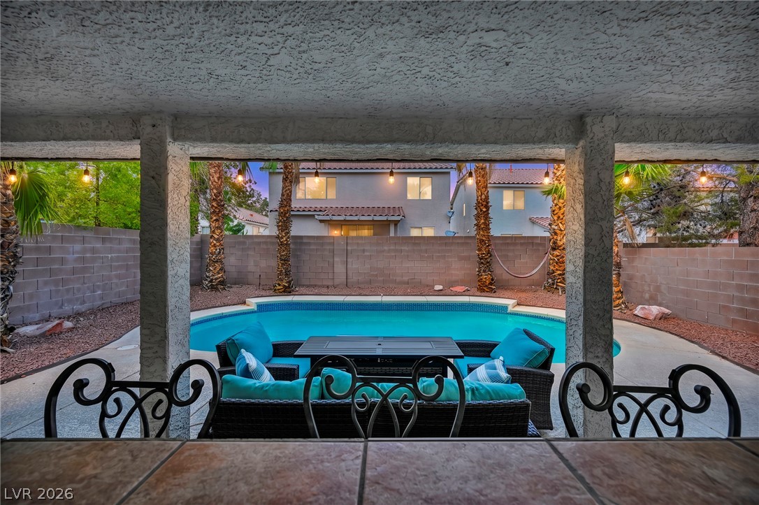 10052 Lemon Valley Avenue Las Vegas NV 89147