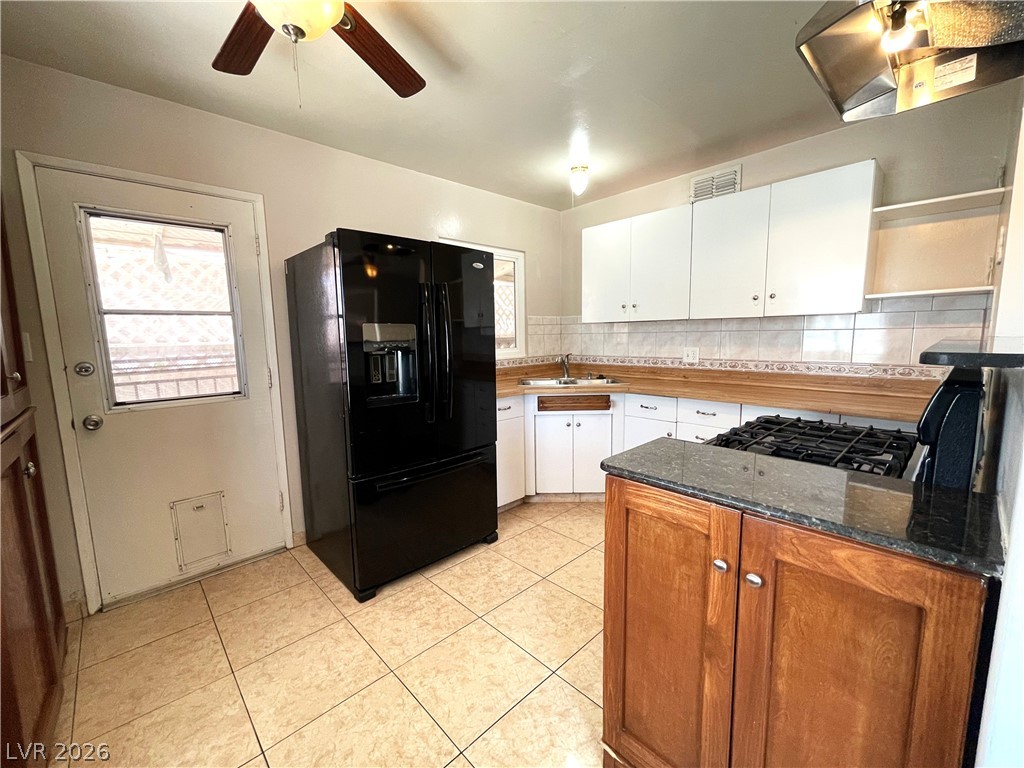 140 Elm Street Henderson NV 89015