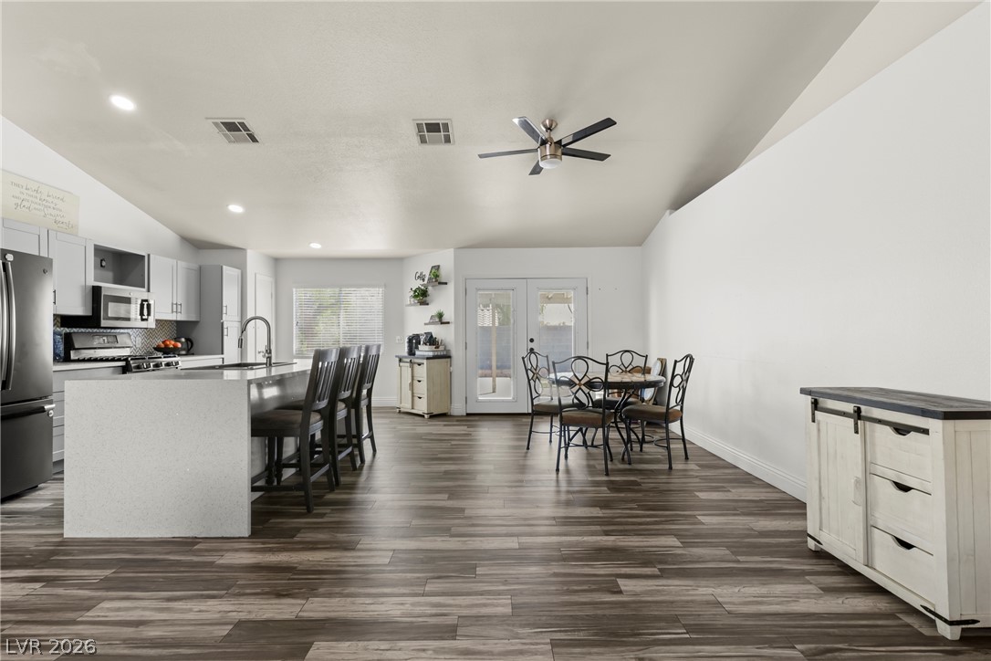 5438 Iberville Street North Las Vegas NV 89031