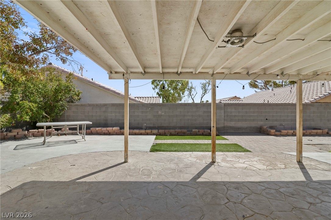 5438 Iberville Street North Las Vegas NV 89031