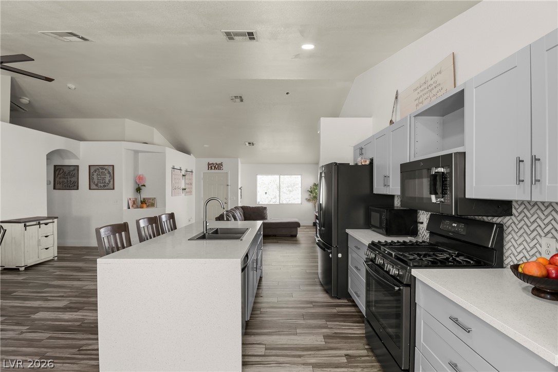 5438 Iberville Street North Las Vegas NV 89031