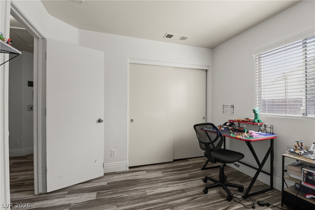 5438 Iberville Street North Las Vegas NV 89031