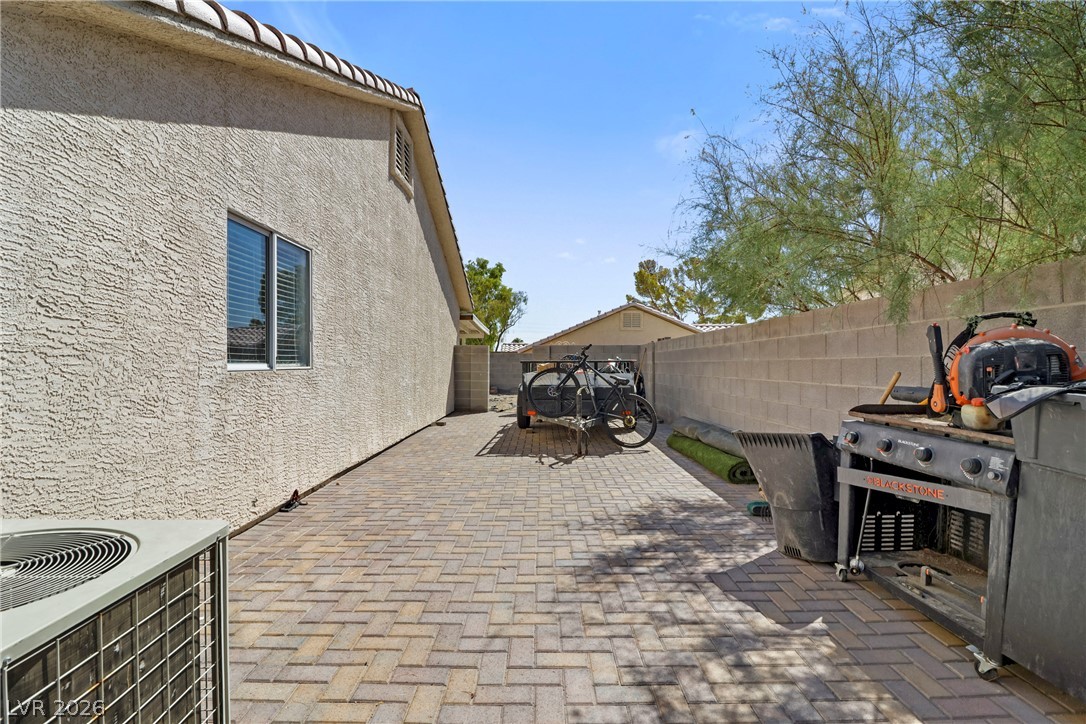5438 Iberville Street North Las Vegas NV 89031