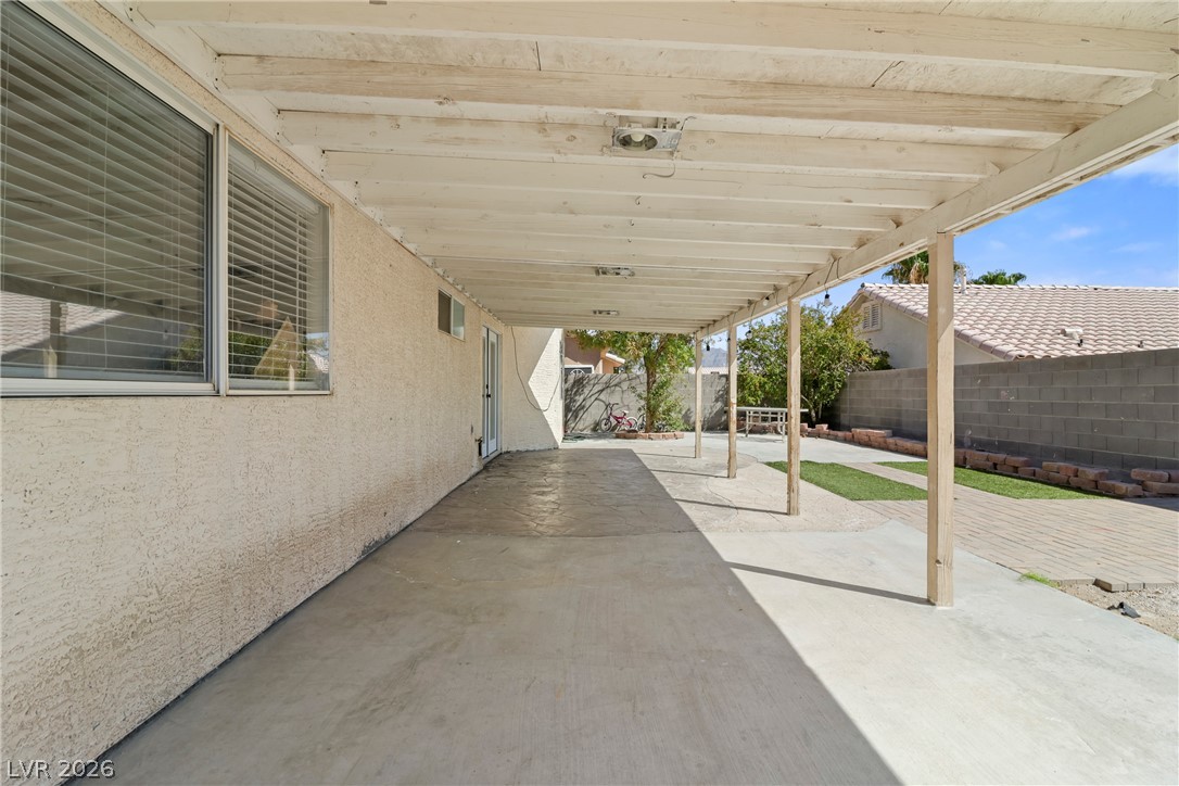 5438 Iberville Street North Las Vegas NV 89031