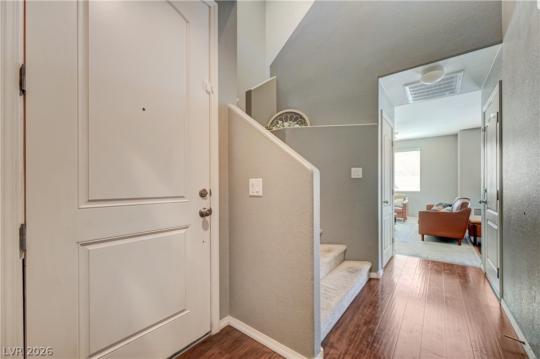 10641 Thor Mountain Lane Las Vegas NV 89166