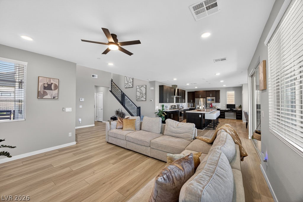 10255 Vonbulin Avenue Las Vegas NV 89166